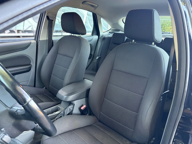 Foto 5 van Ford Focus 1.6 Titanium|Clima|Cruise|Lmv|