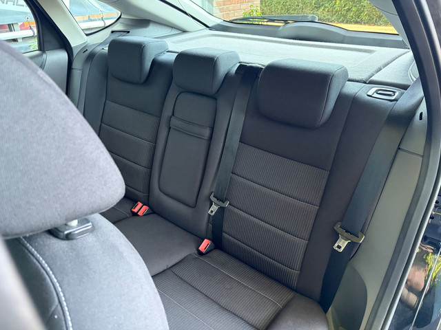 Foto 6 van Ford Focus 1.6 Titanium|Clima|Cruise|Lmv|