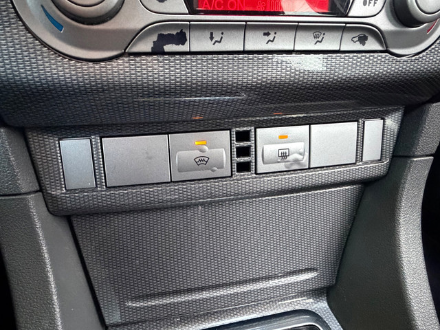 Foto 10 van Ford Focus 1.6 Titanium|Clima|Cruise|Lmv|