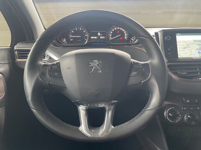 Foto 4 van Peugeot 2008 1.2 VTi NAVI PDC PANO AIRCO CRUISE