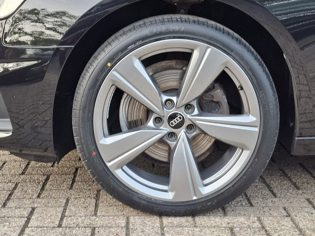 Foto 2 van Audi A4 Avant 35 TFSI * AUTOMAAT * Black Pakket * Navigatiesysteem * Stoelverwarming * 56.000KM! * Z