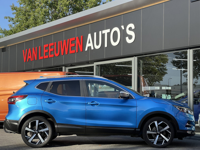Foto 6 van Nissan QASHQAI 1.2 Tekna + | Pano | Navi | Trekhaak | 360 Camera