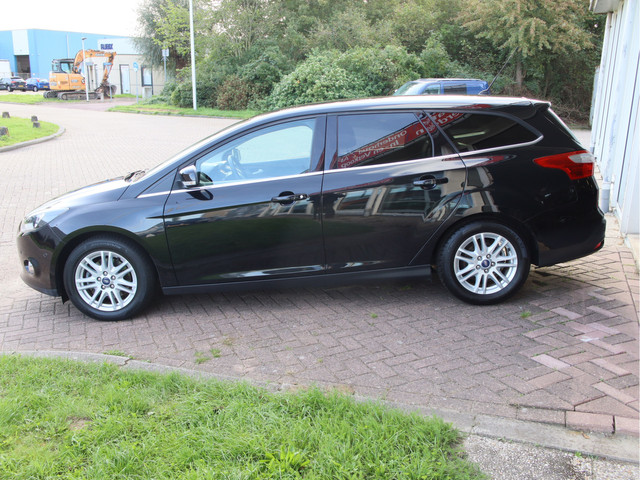 Foto 6 van Ford FOCUS Wagon 1.6 EcoBoost Edition Plus Keurige Auto! Full options!