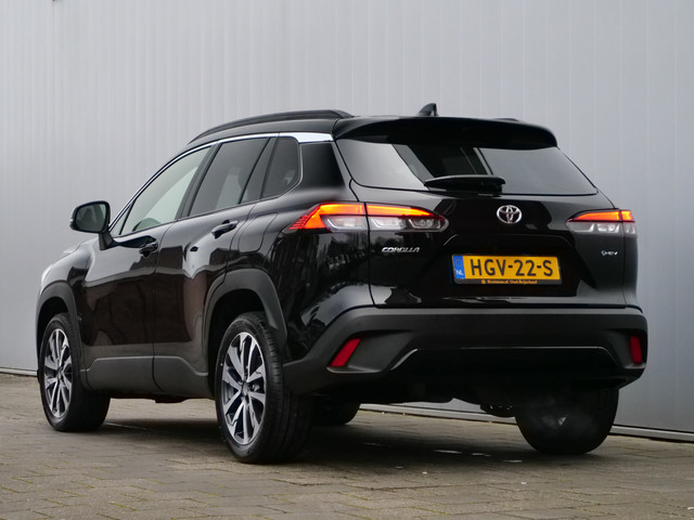 Foto 8 van Toyota Corolla Cross 1.8 High Power Hybrid Style 140 Pk Automaat Navigatie / DAB / Leer / Pano-dak /