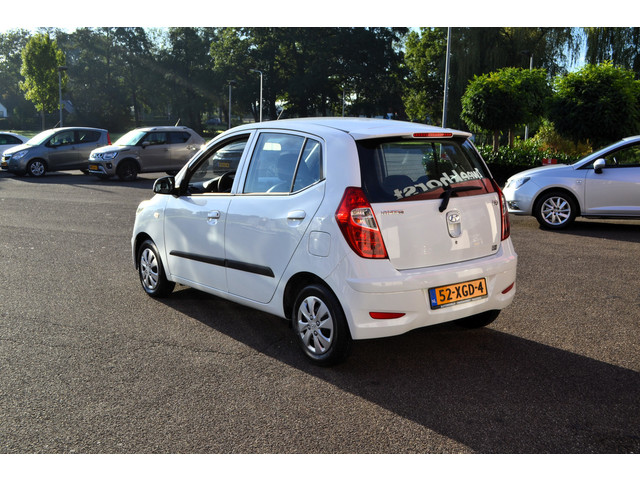 Foto 9 van Hyundai i10 1.1 i-Drive Cool, 5 Drs, Airco, NL-auto, 1e eigenaar ! 12.700 km ! Uniek !