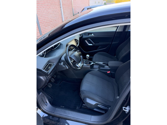 Foto 5 van Peugeot 308 SW 1.6 BlueHDI Blue Lease Pack