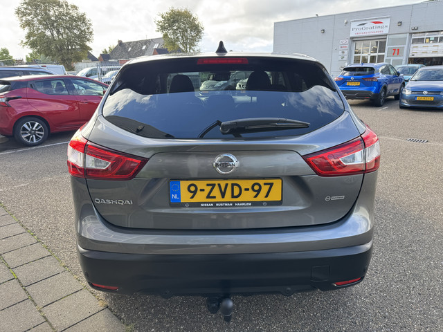 Foto 6 van Nissan QASHQAI 1.2 Connect Edition. Trekhaak 13p (max. 1.200kg)