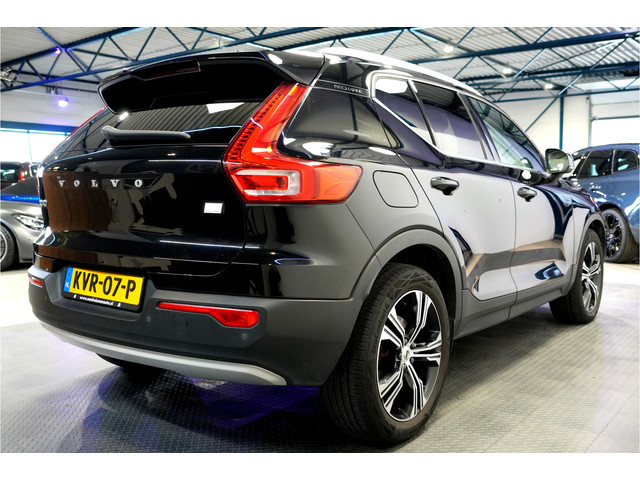 Foto 4 van Volvo XC40 1.5 T4 Recharge 155kW/211pk DCT7 Inscription PANORAMADAK + EL.TREKHAAK + ADAPT.CRUISE + P