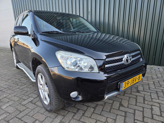 Foto 3 van Toyota RAV4 2.0 VVTi X-Style 4WD