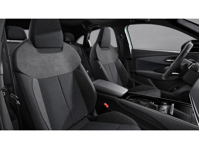 Foto 4 van Audi Q3 Sportback 1.5 e-hybrid S edition 272 PK · Glazen panoramadak · Tech pro · Trekhaak elek. weg