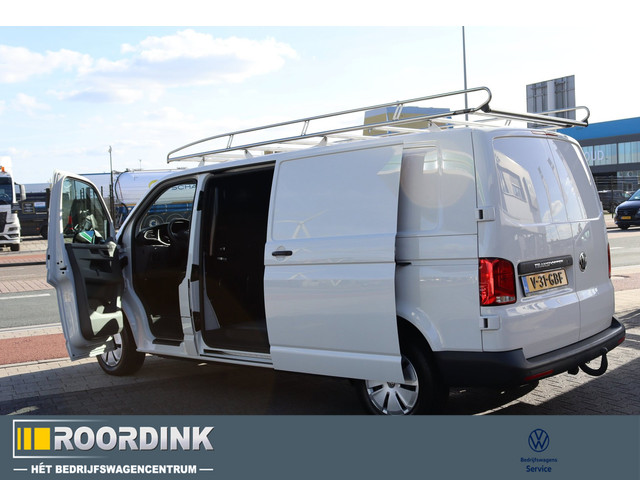 Foto 7 van Volkswagen TRANSPORTER L2 150 pk Linker schuifdeur - GVW 3000, imperiaal, trekhaak, betimmering, 3 z