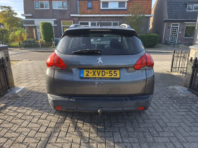Foto 8 van Peugeot 2008 1.2 PureTech Active (bj 2014)
