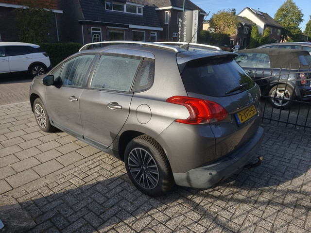 Foto 7 van Peugeot 2008 1.2 PureTech Active (bj 2014)