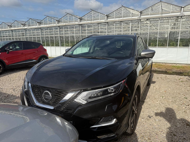 Foto 10 van Nissan Qashqai 1.3 DIG-T Tekna | 2019 | Benzine | Automaat | MOTOR DEFECT