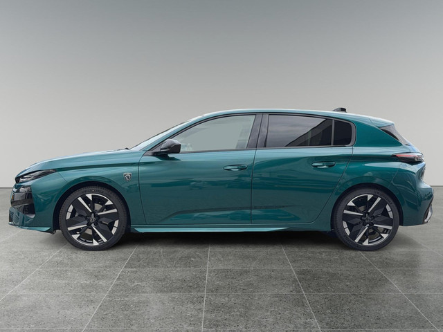 Foto 2 van Peugeot 308 1.2 Hybrid 145pk e-DCS6 GT | STOELMASSAGE | 360° CAMERA | NAVI | APPLE CARPLAY / ANDROID