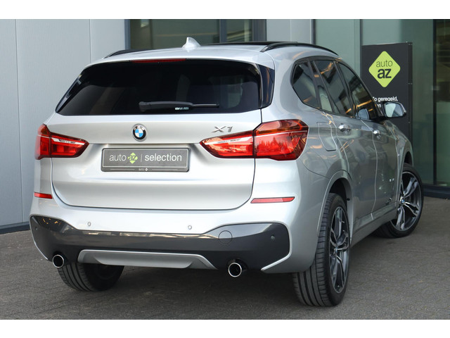 Foto 9 van BMW X1 sDrive20i M Sport / Head-up / Pano
