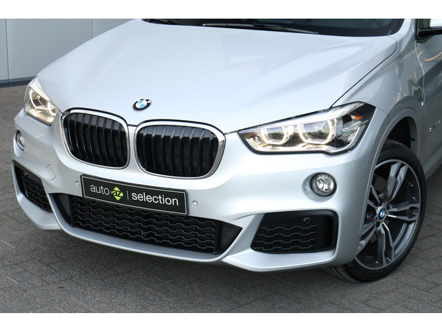 Foto 8 van BMW X1 sDrive20i M Sport / Head-up / Pano