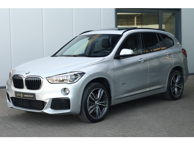 Foto 5 van BMW X1 sDrive20i M Sport / Head-up / Pano