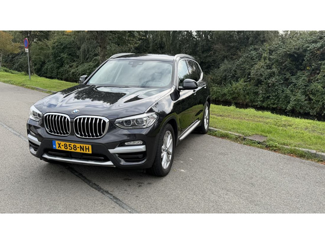 Foto 9 van BMW X3 - xDrive30i High Executive