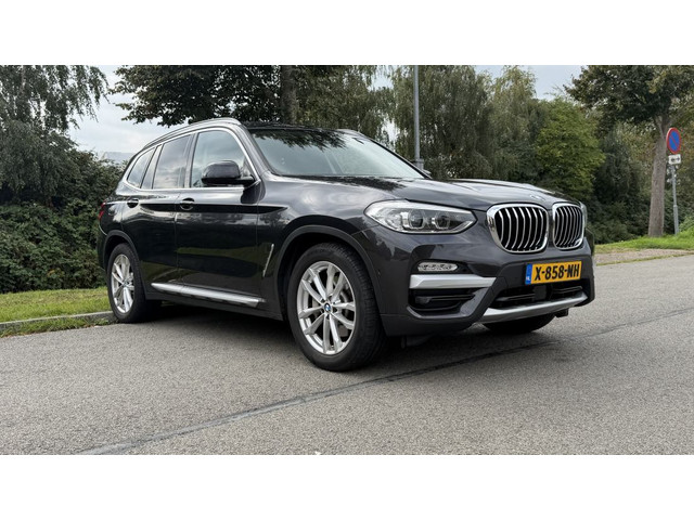 Foto 7 van BMW X3 - xDrive30i High Executive