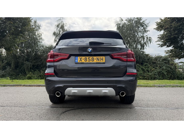 Foto 5 van BMW X3 - xDrive30i High Executive