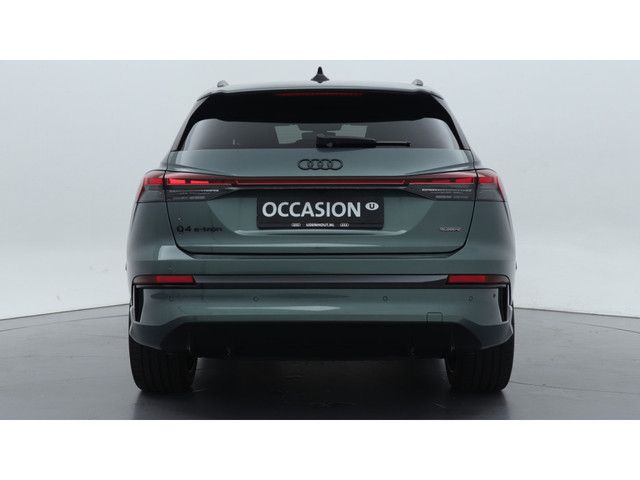 Foto 8 van Audi Q4 e-tron S Edition Quattro performance 82 kWh 340Pk / HUD / Sonos / Panodak