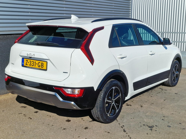 Foto 6 van Kia Niro 1.6 GDi Hybrid DynamicLine 1e eign. Nederlandse auto, Navigatie, Achteruitrijcamera, Parkee