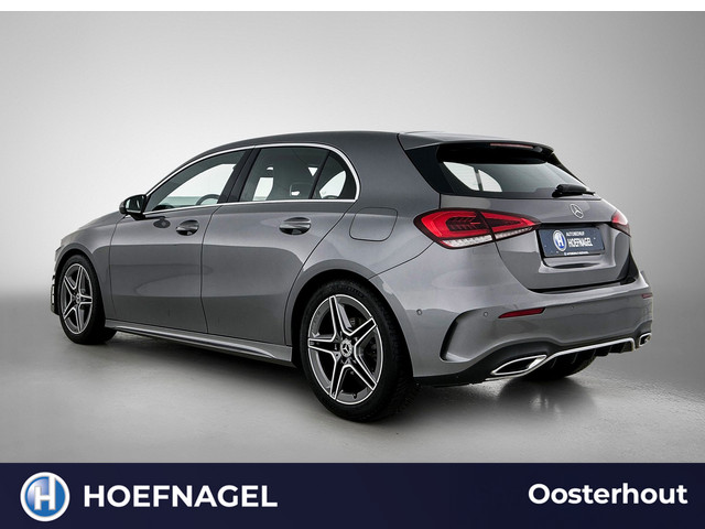 Foto 5 van Mercedes-Benz A-klasse 180 AMG Line Automaat | Cruise control | Stoelverwarming | Navigatie | Camera