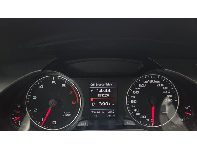 Foto 7 van Audi A4 Limousine 2.0 TFSI Pro Line AUT NAVI PSENSOR CRUISE 2 X SLEUTELS