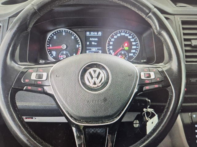 Volkswagen Transporter 2.0 TDI 150pk dsg hondenvervoer Highline 3x hond climate regeling prof. inric