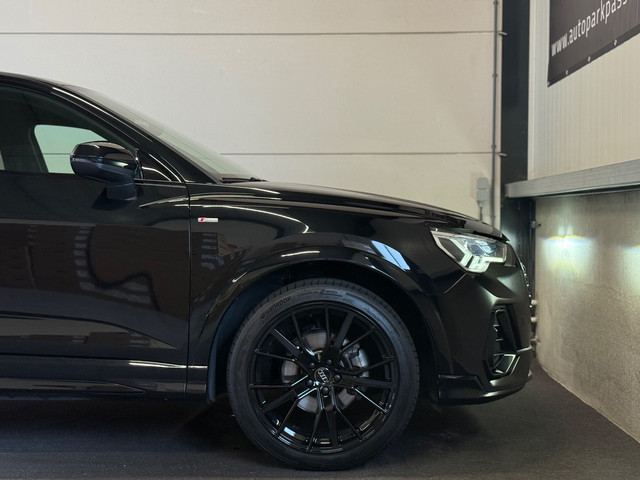Audi Q3 Sportback 35 TFSI 3x S-Line Edition ACC, Apple Carplay, LED, Elek Stoelen, Achteruitrijcamer
