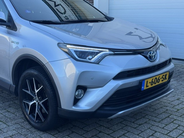 Foto 7 van Toyota RAV4 2.5 Hybrid Style -Dealer onderhouden-LED-Keyless-Perfect onderhouden - Volledige histori