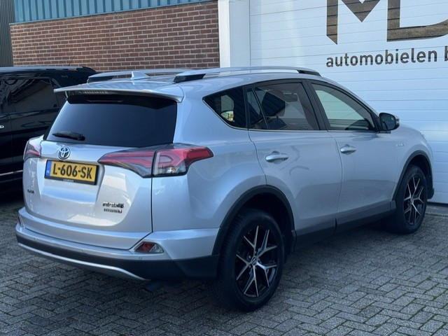 Foto 6 van Toyota RAV4 2.5 Hybrid Style -Dealer onderhouden-LED-Keyless-Perfect onderhouden - Volledige histori