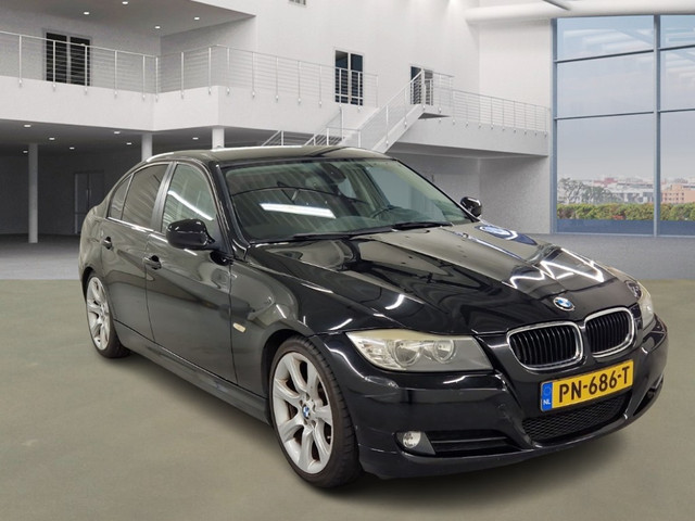 Foto 3 van BMW 3-serie 318i Business Line NAVI PSENSOR CRUISE 2 X SLEUTELS