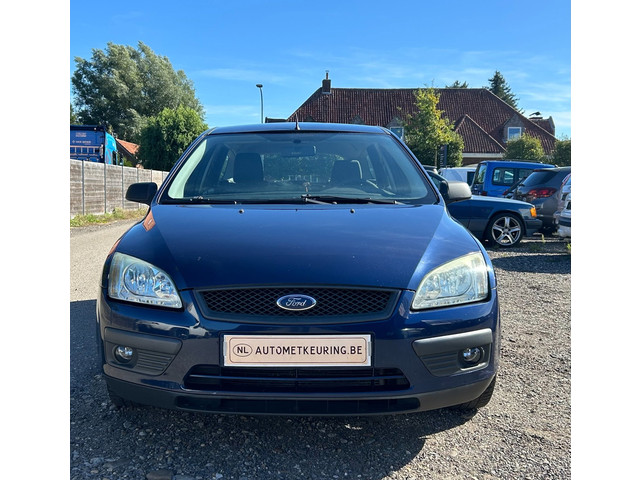 Foto 8 van Ford Focus Wagon 2006 Airco 1.6 Benzine