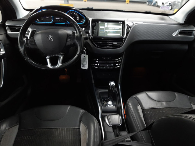 Foto 7 van Peugeot 2008 1.2 VTi Allure Pack Premium Plus AUT PANO NAVI PSENSOR CRUISE 2 X SLEUTELS