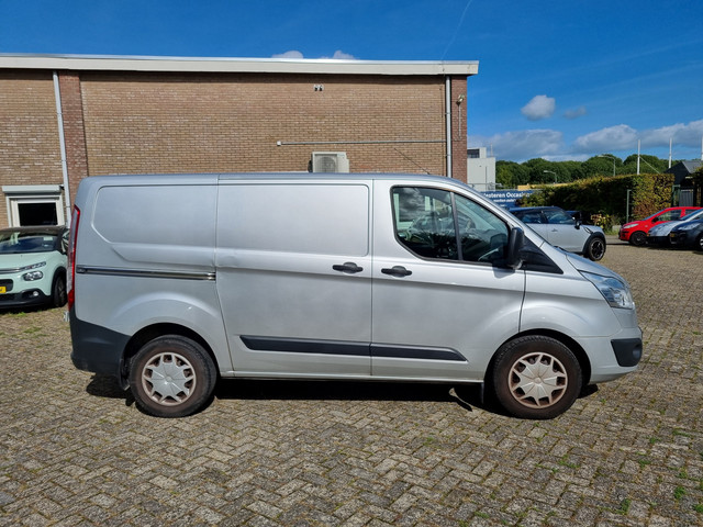 Foto 5 van Ford Transit Custom 330 2.2 TDCI L1H1 155PK! ✅2x SCHUIFDEUR ✅1e EIGENAAR!