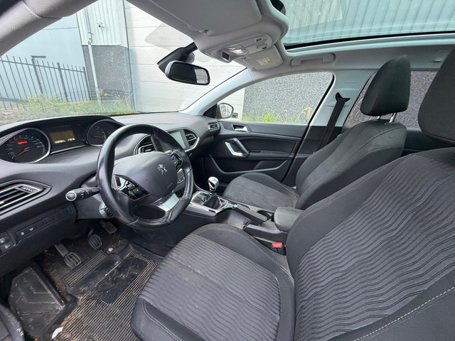 Foto 6 van Peugeot 308 SW 1.6 BlueHDI Blue Lease Executive 2014