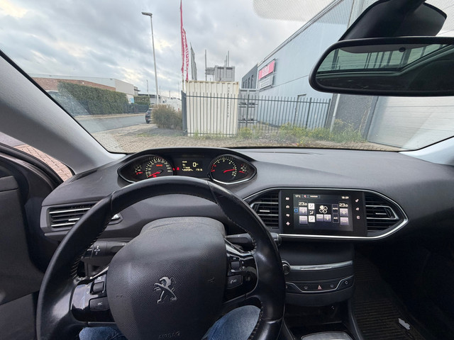 Peugeot 308 SW 1.6 BlueHDI Blue Lease Executive 2014