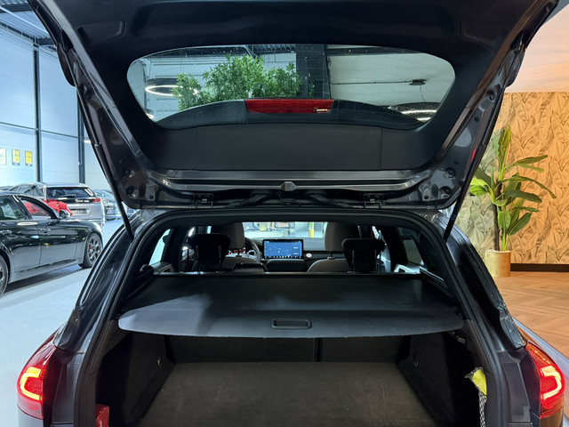Foto 3 van Ford Focus Wagon 1.0 EcoBoost Mild-Hybrid ST-Line | Automaat | StuurVW | StoelVW | CarPlay | Navi |