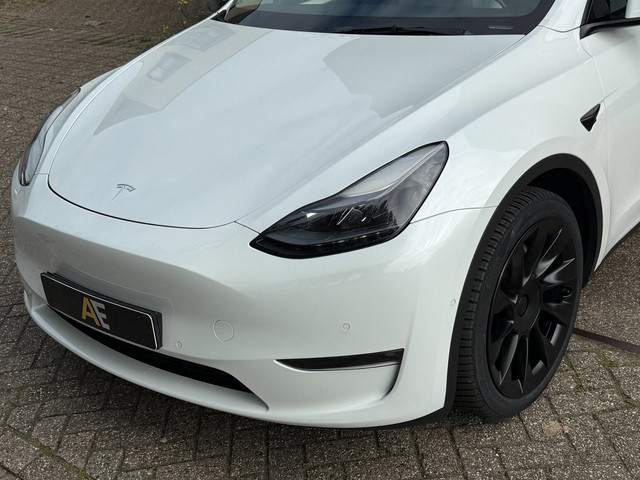 Foto 9 van Tesla Model Y Long Range AWD 75 kWh | Elektrisch | 2022 | Panoramadak | Premium Audio | Keyless | Ve