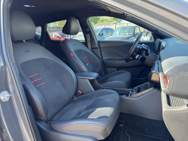 Foto 3 van Hyundai Kona 1.6 GDI HEV N Line Trekhaak Afneembaar, Allseasons + NIEUWSTAAT!