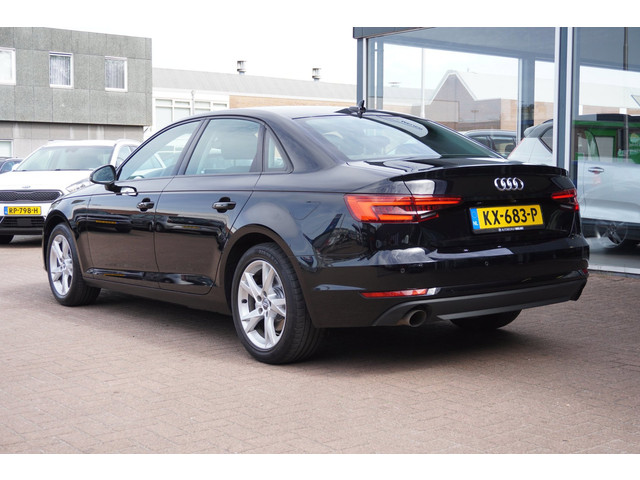 Foto 7 van Audi A4 Limousine 2.0 TFSI ultra Pro Line Automaat | Navigatie | Elek. Pakket | Zwart | Origineel NL