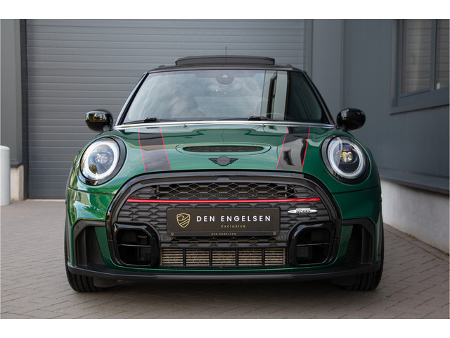 Foto 7 van MINI 3-deurs 2.0 John Cooper Works 231PK | Pro Exhaust | Pano | ACC | HUD | Camera | KeyLess | Stuur