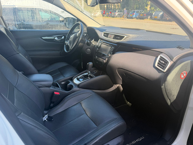 Foto 6 van Nissan Qashqai 1.2 Tekna AUTOMAAT DEFECT