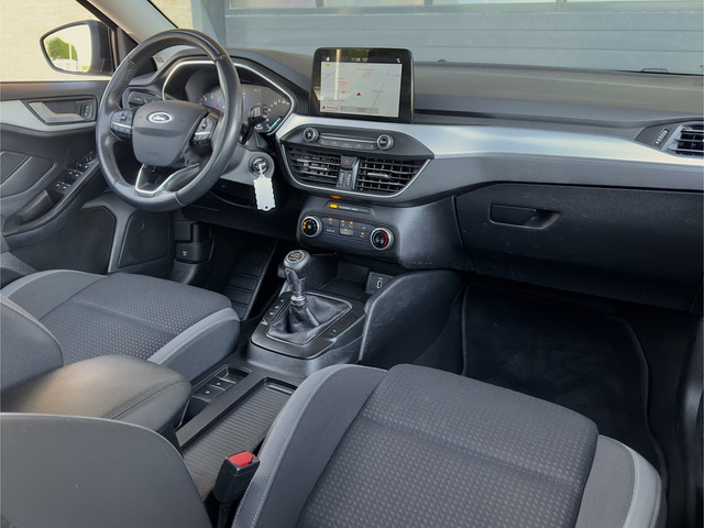 Foto 3 van Ford FOCUS Wagon 1.0 ECOBOOST EDITION NW-MODEL! NAVI AIRCO APPLE-CARPLAY LED LMV PDC