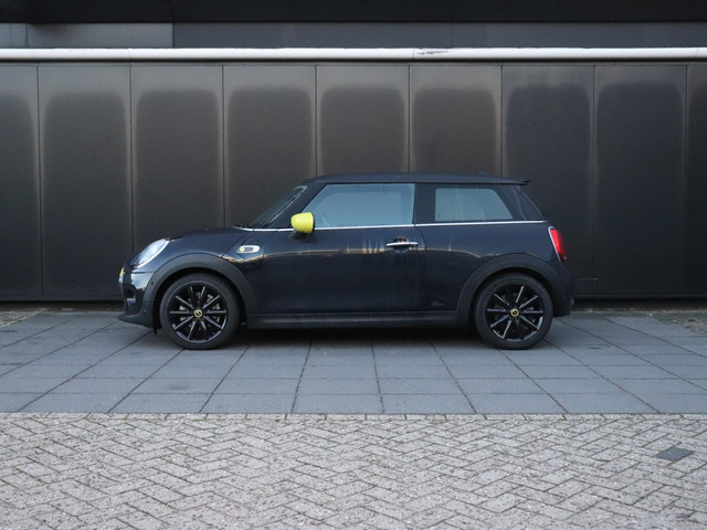 Foto 10 van MINI Electric cooper S 33 kWh | LEDER | PANO-DAK | CAMERA | H&K | HEAD-UP | CRUISE | NAVI | STOELVER