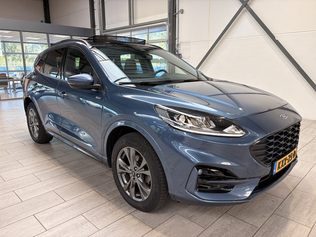 Foto 6 van Ford Kuga 2.5 PHEV 225 pk ST-Line | Pano | Adapt. cruise | El. a. klep | Stoelverw. | SOH 89,3% | 18
