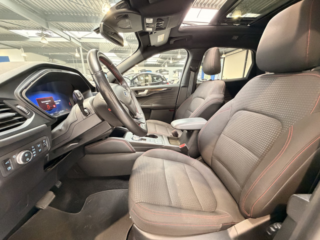 Foto 7 van Ford Kuga 2.5 PHEV 225 pk ST-Line | Pano | Adapt. cruise | El. a. klep | Stoelverw. | SOH 89,3% | 18