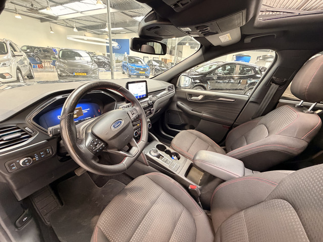 Foto 8 van Ford Kuga 2.5 PHEV 225 pk ST-Line | Pano | Adapt. cruise | El. a. klep | Stoelverw. | SOH 89,3% | 18